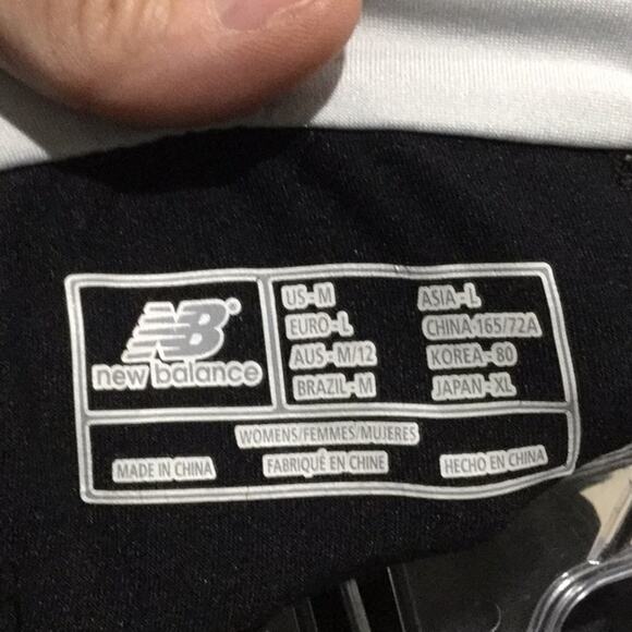 New balance black white pull on athletic pant euc - Picture 7 of 8